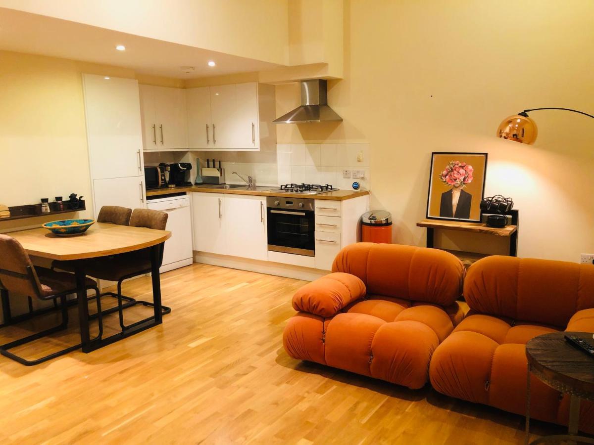 Апартаменты 2 Bed 2 Bath With Private Parking Эдинбург Экстерьер фото